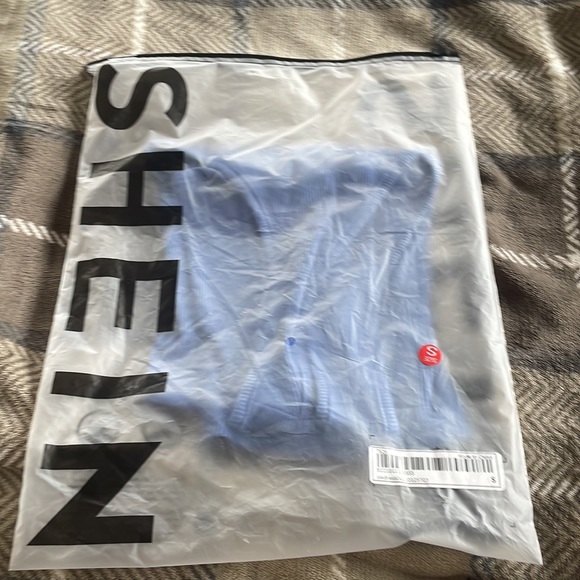 Brand new Baby blue crop top. - Picture 5 of 5